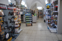  بالصور: إفتتاح محل "مركز الكهرباء" بإدارة محمد القرم في مدينة الرملة